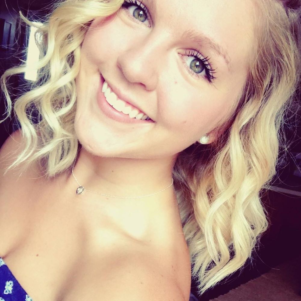 Meet your Posher, Amanda